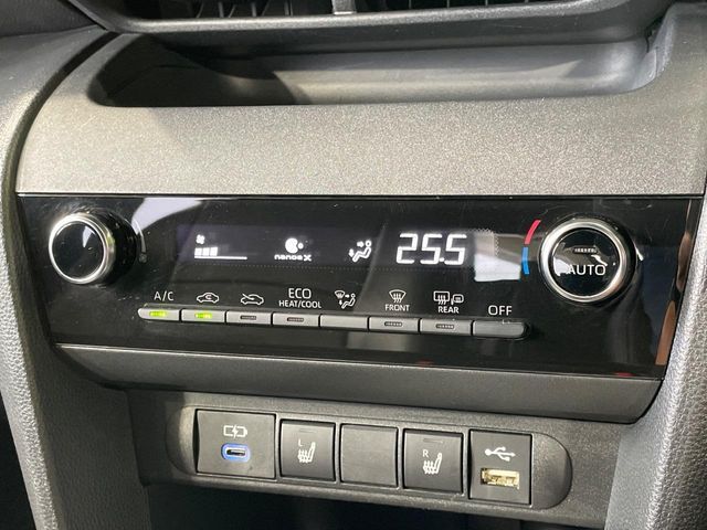 TOYOTA YARIS CROSS HYBRID 2023