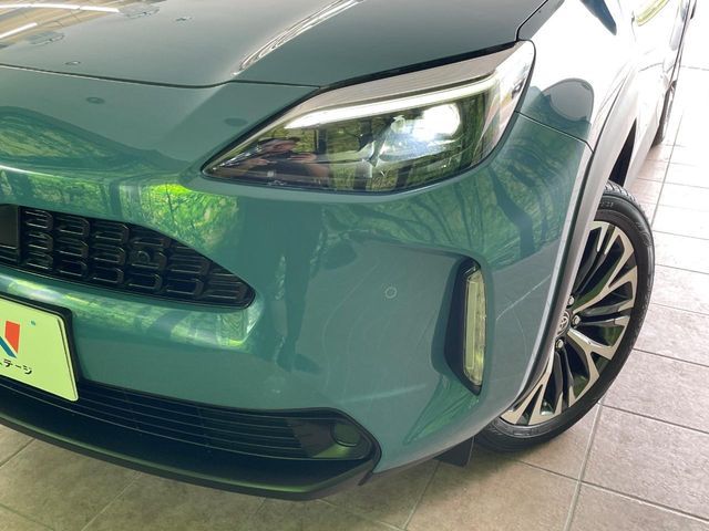 TOYOTA YARIS CROSS HYBRID 2023