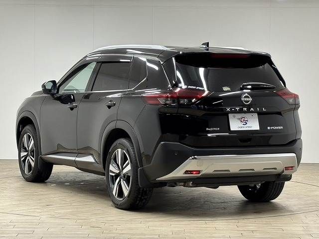NISSAN X-TRAIL HYBRID 4WD 2023