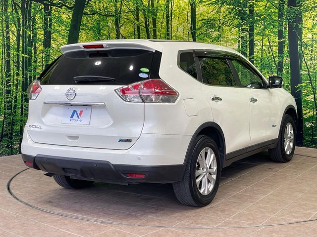 NISSAN X-TRAIL HYBRID 2WD 2015