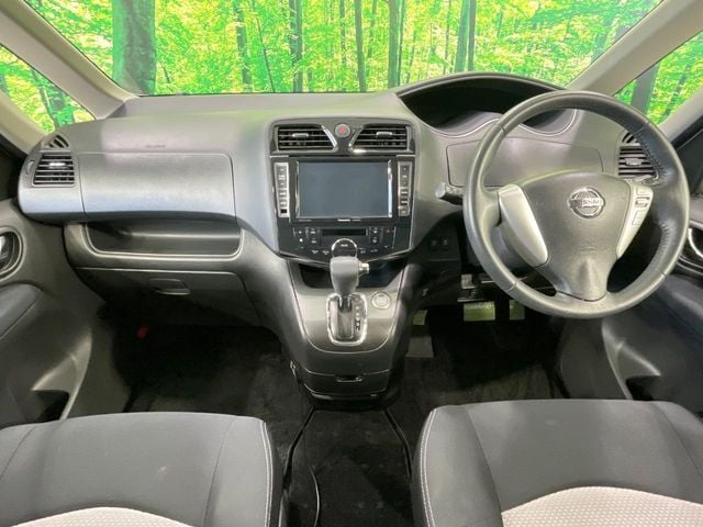 NISSAN SERENA  S-HYBRID 2013