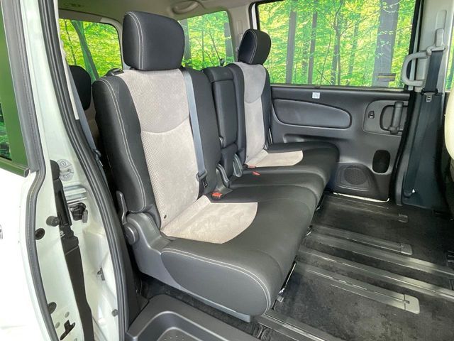 NISSAN SERENA  S-HYBRID 2013