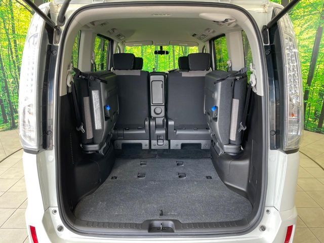 NISSAN SERENA  S-HYBRID 2013