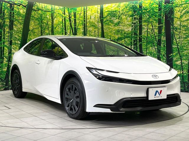 TOYOTA PRIUS 2025