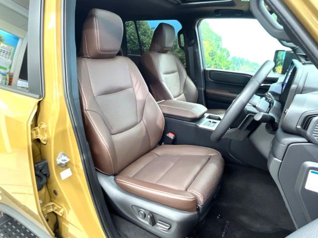 TOYOTA LANDCRUISER 250 2024