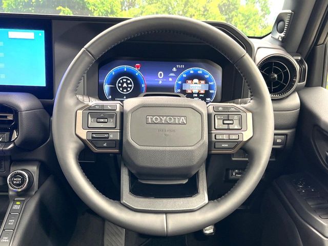 TOYOTA LANDCRUISER 250 2024