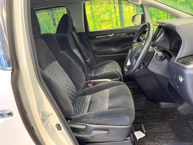 TOYOTA VELLFIRE 2016