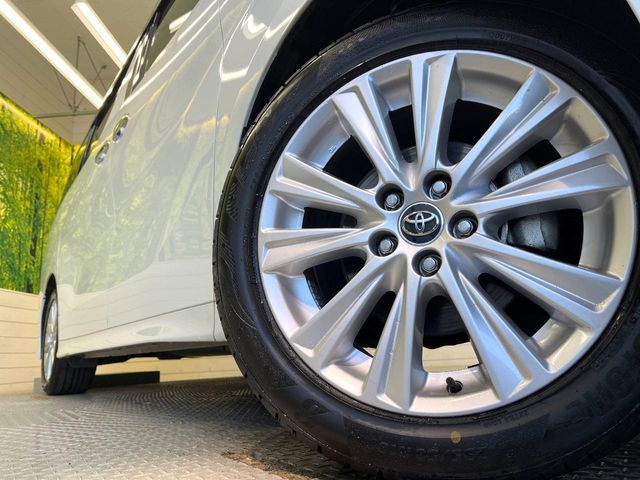 TOYOTA VELLFIRE 2016