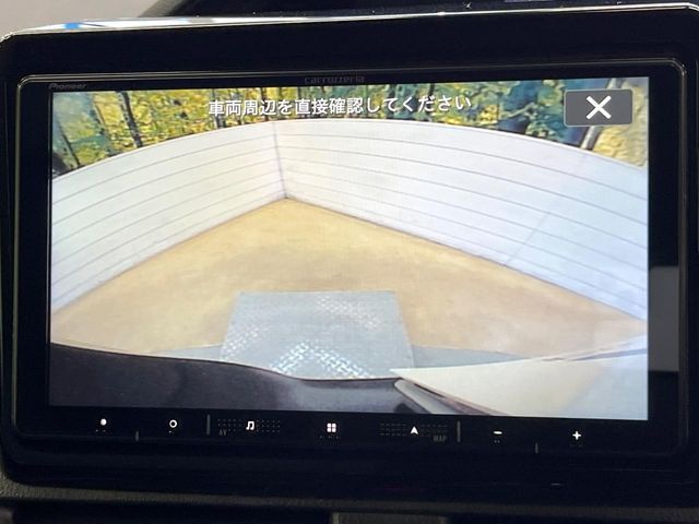 TOYOTA ESQUIRE HYBRID 2015