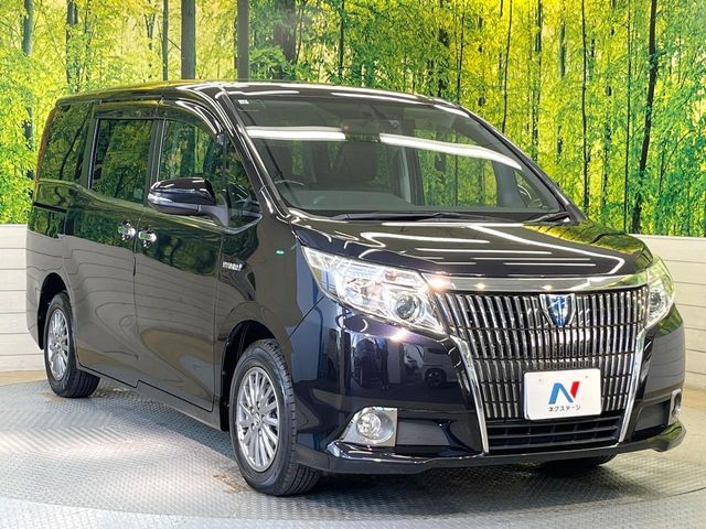 TOYOTA ESQUIRE HYBRID 2015