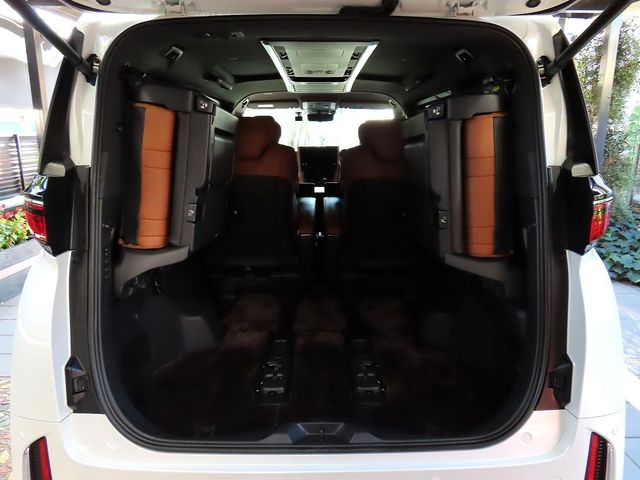 TOYOTA VELLFIRE  HYBRID 2024