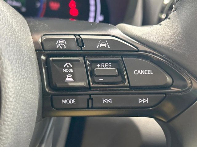 TOYOTA YARIS CROSS 2025