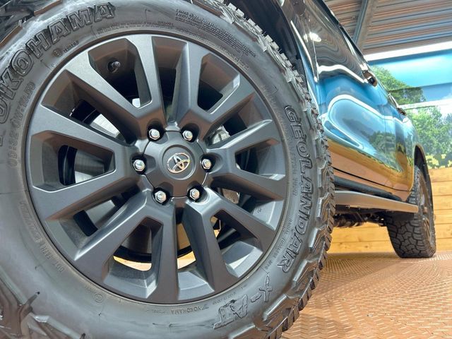 TOYOTA LANDCRUISER PRADO 2023