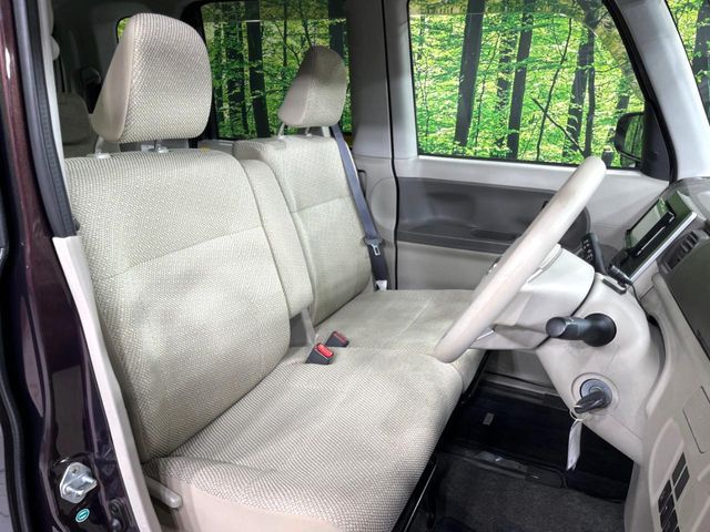 DAIHATSU TANTO 4WD 2015