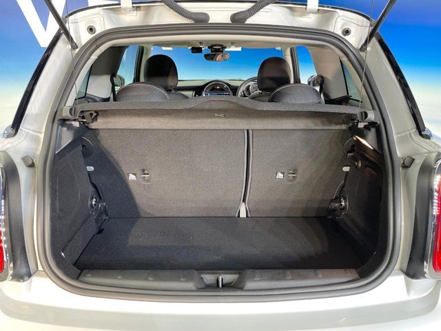 BMW MINI COOPER D 2020