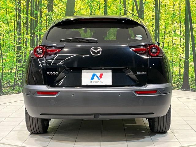 MAZDA MX-30 2020