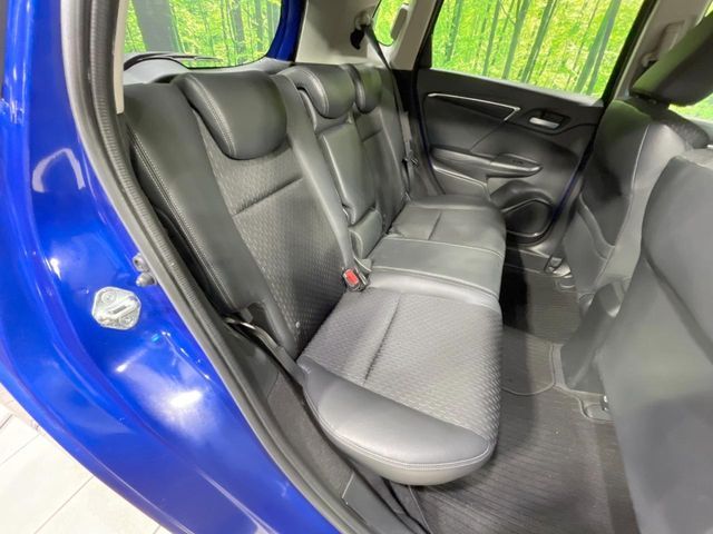 HONDA FIT HYBRID 2015