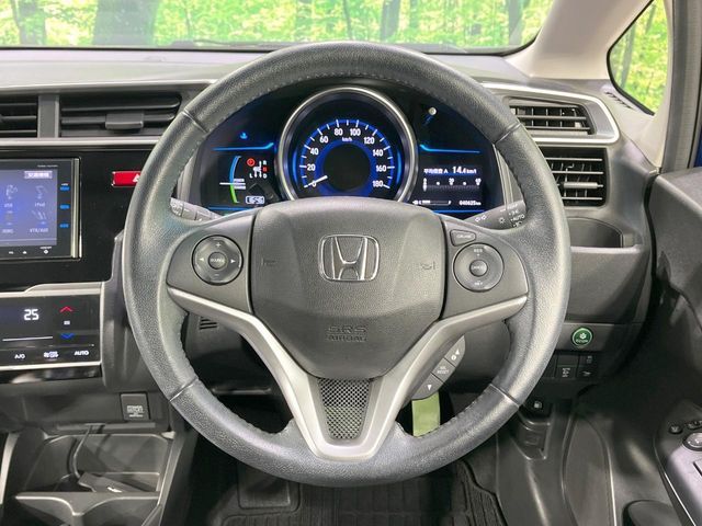 HONDA FIT HYBRID 2015