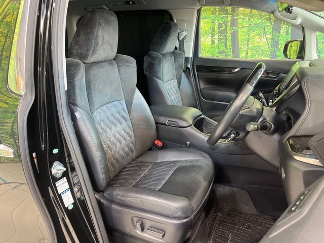 TOYOTA VELLFIRE  HYBRID 4WD 2015