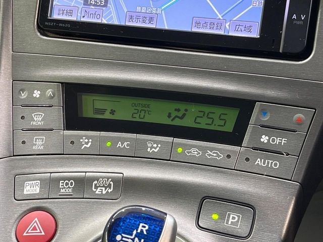 TOYOTA PRIUS PHV 2012