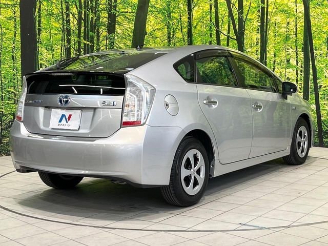 TOYOTA PRIUS PHV 2012
