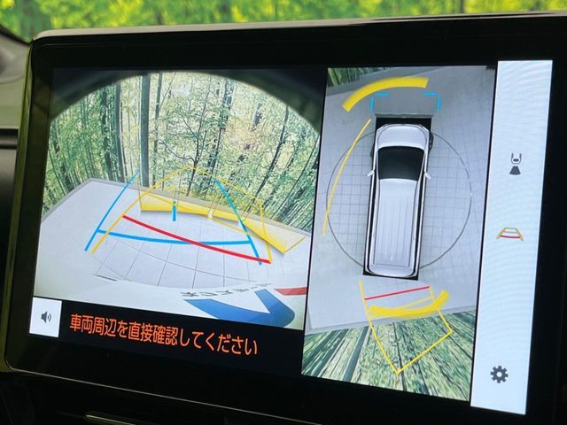 TOYOTA VOXY HYBRID 2023