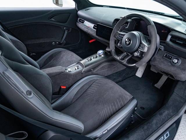 MASERATI MASERATI MC20 2022