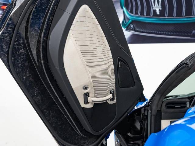 MASERATI MASERATI MC20 Cielo 2023