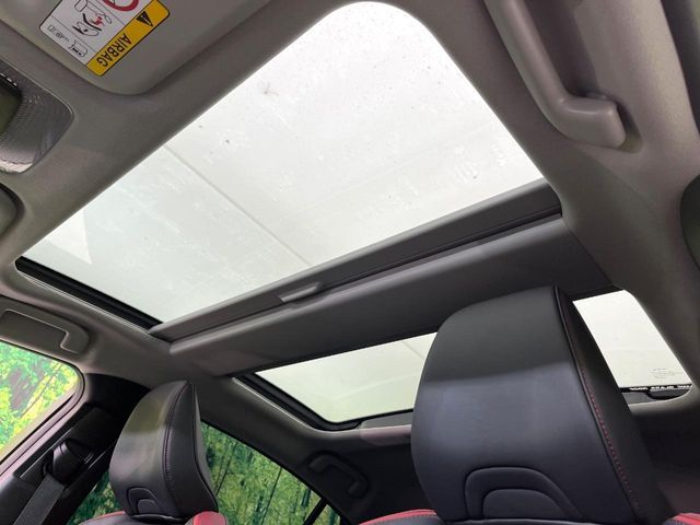 TOYOTA PRIUS 4WD 2024