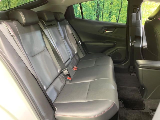 TOYOTA PRIUS 4WD 2024