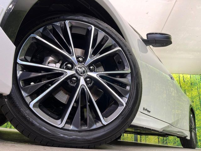 TOYOTA PRIUS 4WD 2024