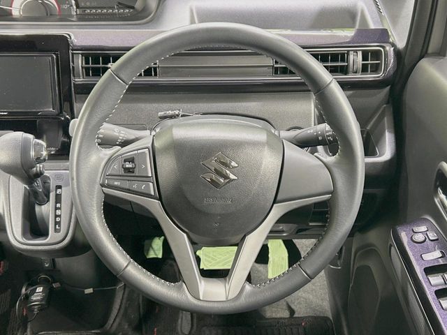 SUZUKI WAGON R STINGRAY 2022