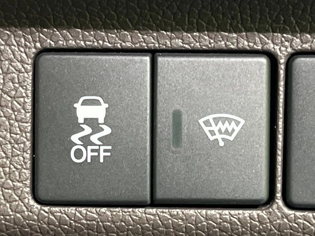 HONDA FREED HYBRID 2023