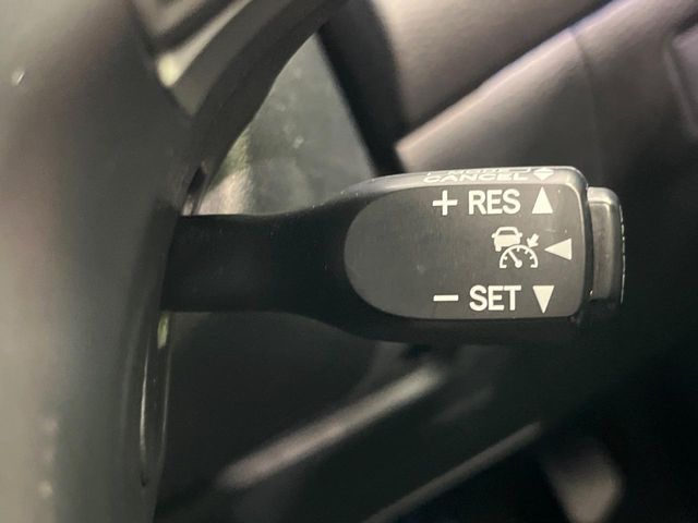 TOYOTA HARRIER 2WD 2016