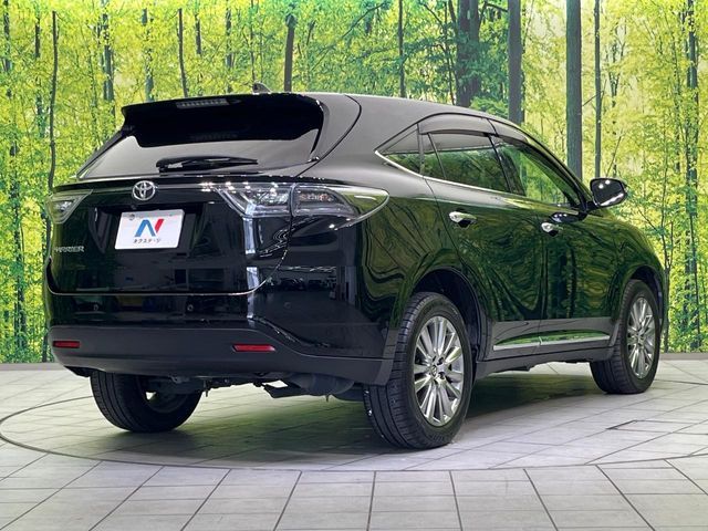 TOYOTA HARRIER 2WD 2016