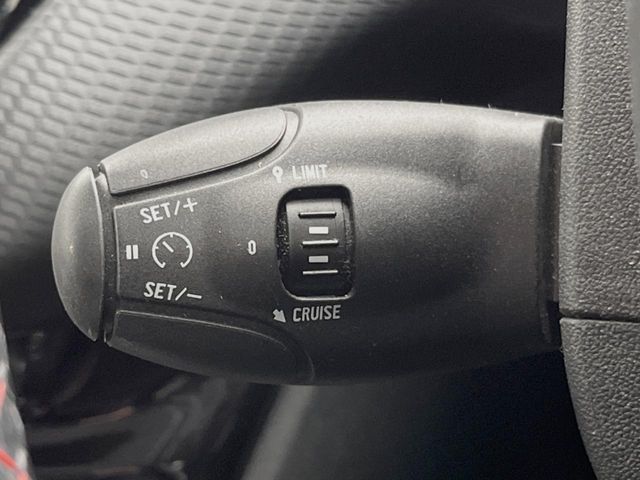 PEUGEOT PEUGEOT 208 2017