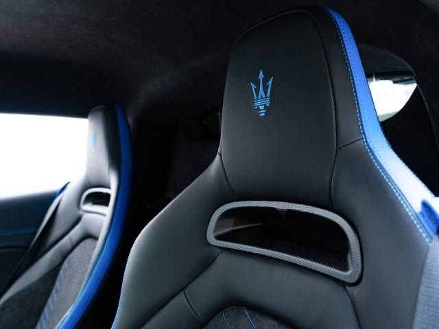 MASERATI MASERATI MC20 2022