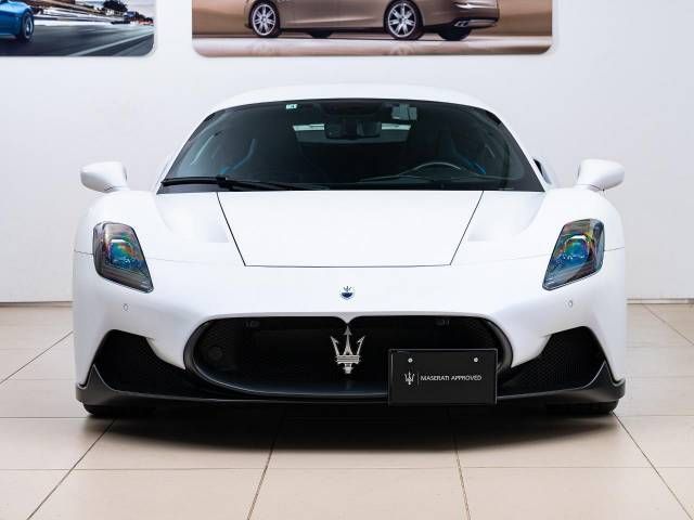 MASERATI MASERATI MC20 2022