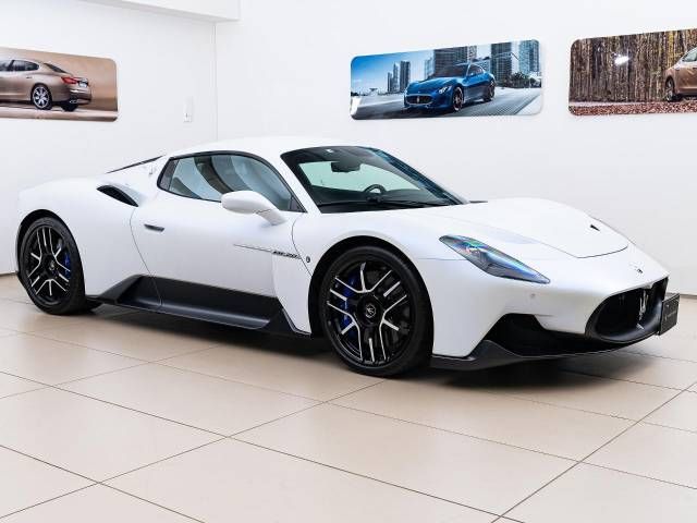 MASERATI MASERATI MC20 2022