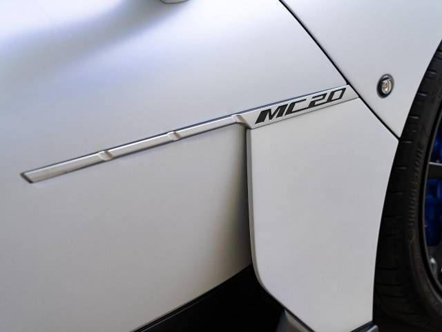 MASERATI MASERATI MC20 2022