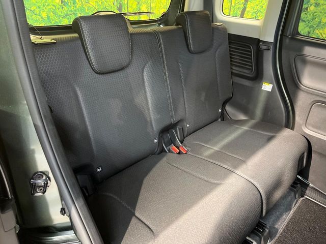 SUZUKI Spacia GEAR 2022