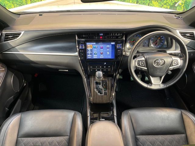 TOYOTA HARRIER 2WD 2016