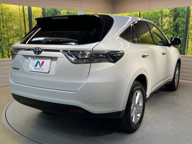 TOYOTA HARRIER 2WD 2016