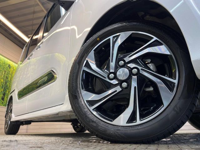 DAIHATSU TANTO CUSTOM 2021