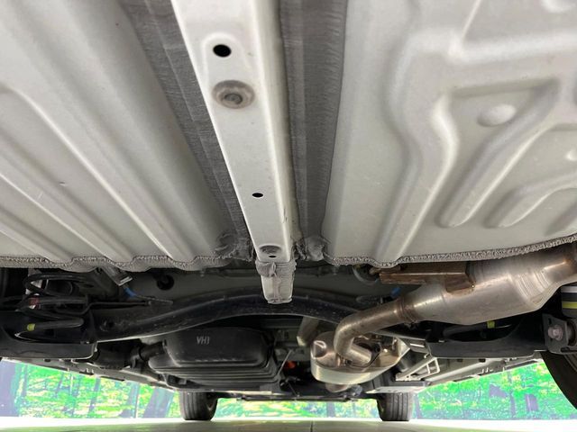 TOYOTA VOXY HYBRID 2022