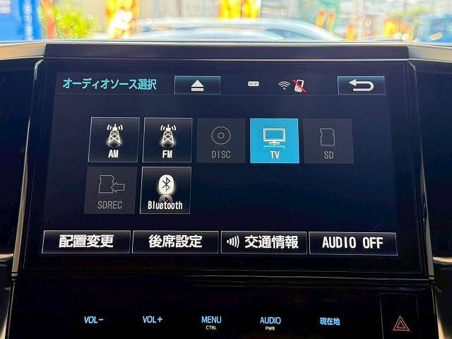 TOYOTA VELLFIRE 2016