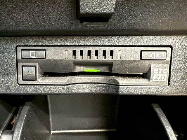 TOYOTA VELLFIRE 2016