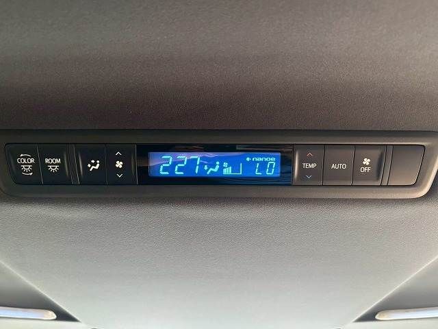 TOYOTA VELLFIRE 2020