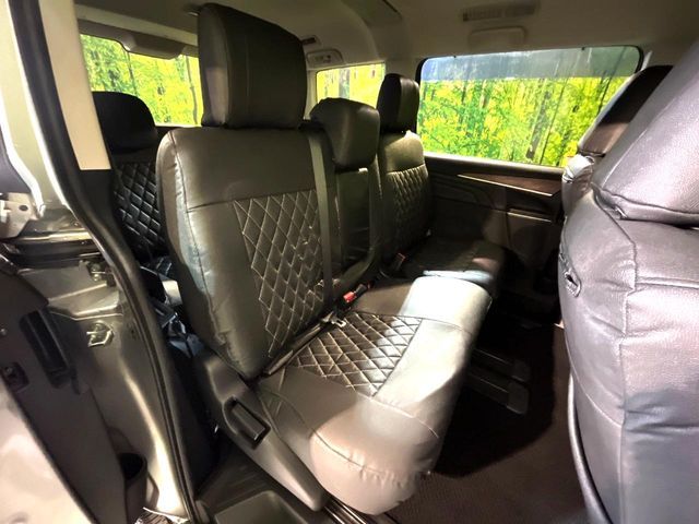 MITSUBISHI DELICA D:5 4WD 2024