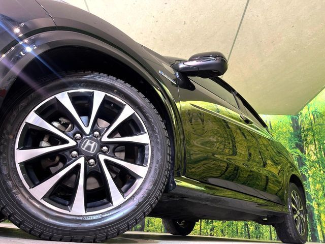 HONDA VEZEL HYBRID 2016